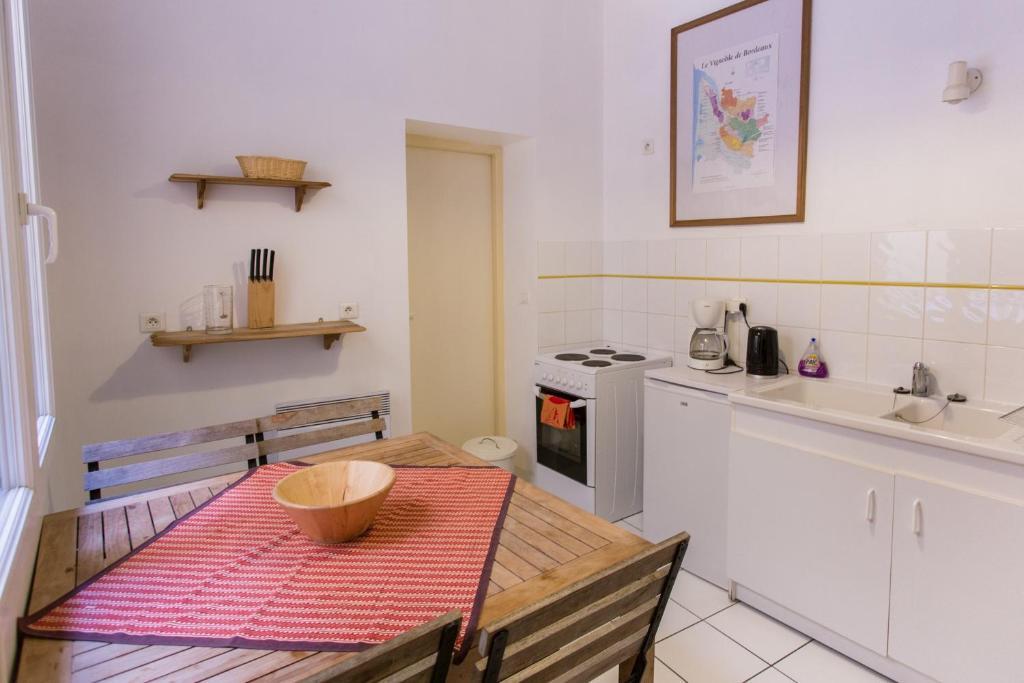 Maison D'Hotes Chambre En Ville Bordeaux Bilik gambar